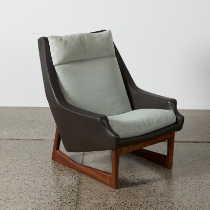 A Fler Fleronde Sleigh Leg Armchair By Fred Lowen