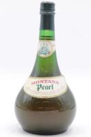 (1) NV Montana Pearl Sparkling Wine, circa 1970s, Auckland