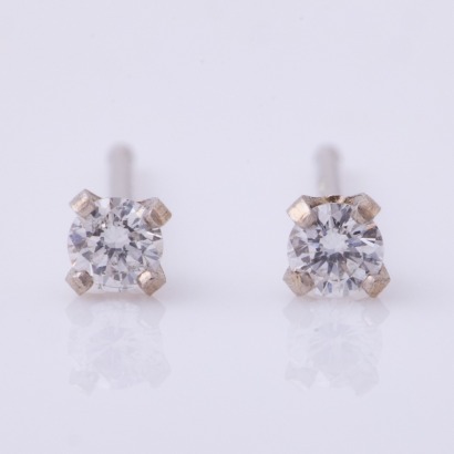 14ct White Gold, 2.35mm Diamond Stud Earrings