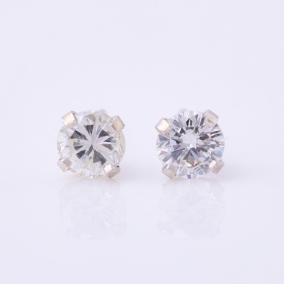 14ct White Gold, 4.25mm Diamond Stud Earrings