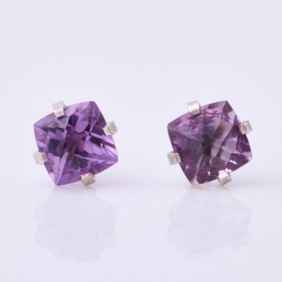 14ct White Gold, 6mm x 6mm Cushion Checkerboard Cut Amethyst Stud Earrings