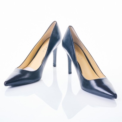Ralph Lauren, Black Leather High Heel Pumps, Size 9, As new with Box