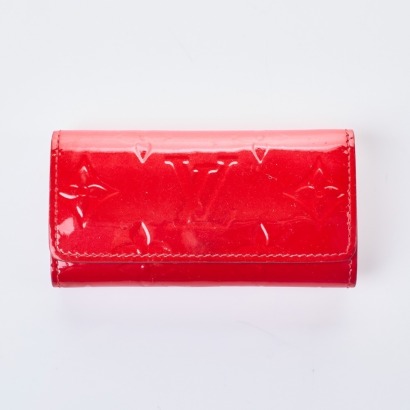 Louis Vuitton, Pomme D'Amour Monogram Vernis Key Holder