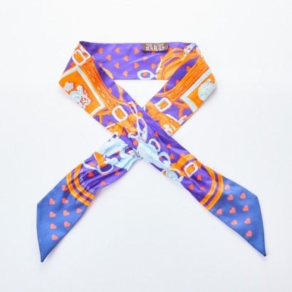 Herm&egrave;s, 100% Silk Twilly Love Heart Brides De Gala Ultraviolet / Marine / Orange with Box