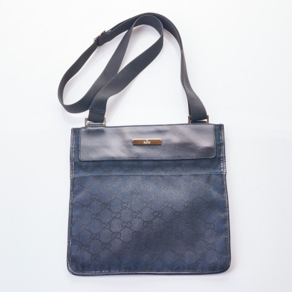 Gucci, Black GG Supreme Crossbody Bag