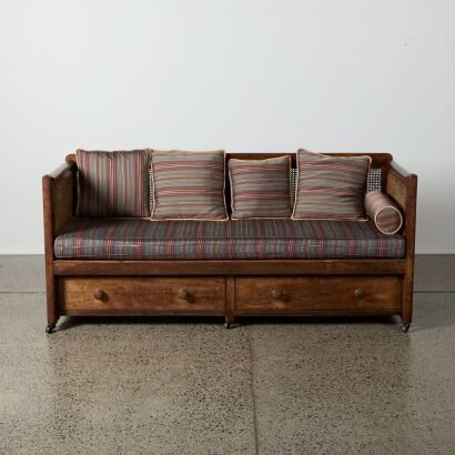 A Rare Edwardian Walnut Extending Daybed