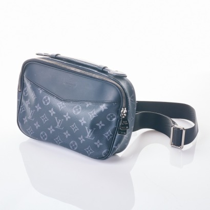 Louis Vuitton, Black Monogram Eclipse Waist Bumbag Explorer - Near new