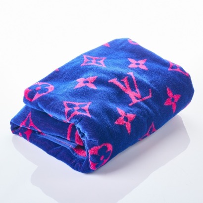 Louis Vuitton, Monogram Classic Beach Towel - As new