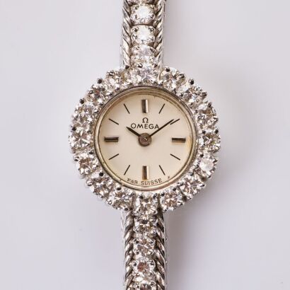 18ct White Gold, 16.5mm OMEGA Diamond Ladies Manual Wind Cocktail Wristwatch, circa 1950's