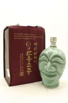 (1) Myeongin Andong Soju "Yangbantal", 400ml