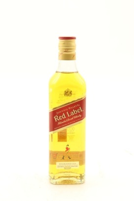 (1) Johnnie Walker Red Label Blended Scotch Whisky, 40% ABV, 200ml