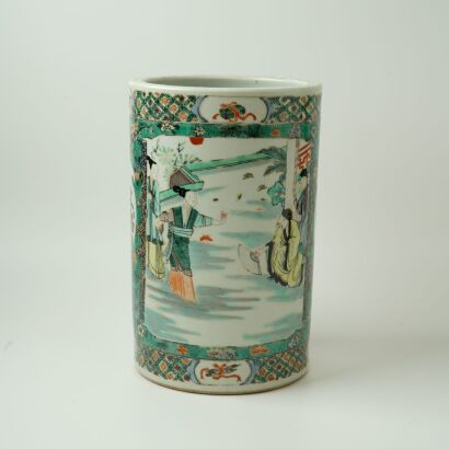 A Chinese Jingdezhen Wucai &lsquo; Figural&rsquo; Sleeve Vase (Qing Dynasty Kangxi Period Mark)