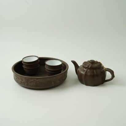 A Set of Chinese Purple Clay Teapot and Teacups
