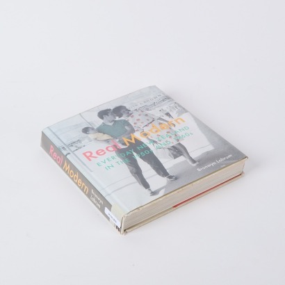 Real Modern, Everyday New Zealand In the 1950s and 1960s by Bronwyn Labrun
