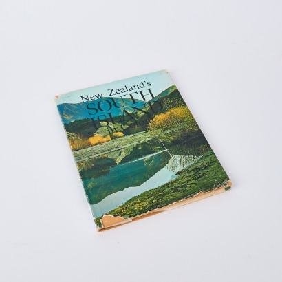 New Zealand's South Island in Colour by K. & J. Bigwood and L.J. Wild