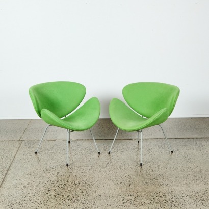 A Pair of Pierre Paulin Style Slice Chairs