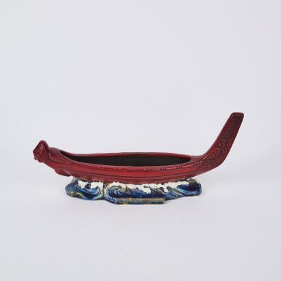 A Tititan Waka