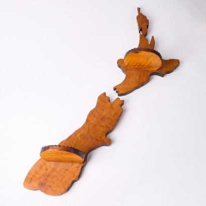 A Wall Mount Aotearoa Shelve