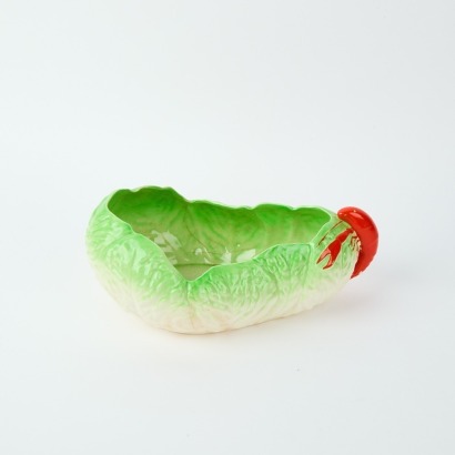 A Vintage Crayfish and Cabbage Leaf Bowl A/F