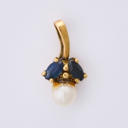 9ct Yellow Gold, 4.0mm Pearl / Marquise Cut Sapphire Pendant