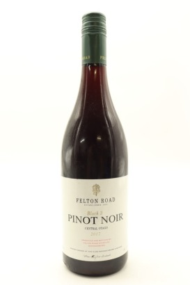 (1) 2017 Felton Road Block 3 Pinot Noir Bannockburn [JR17.5]