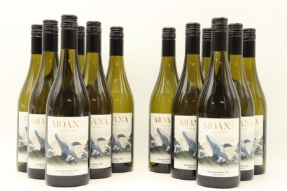 (12) 2022 Moana Park Estate Series Sauvignon Blanc, Hawke's Bay