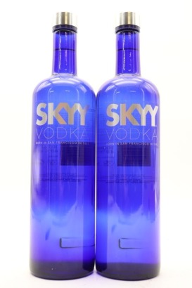(2) Skyy Vodka, USA, 40% ABV, 1000ml