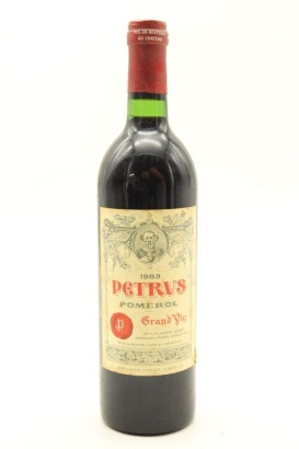 (1) 1983 Petrus, Pomerol [WS93]&diams;