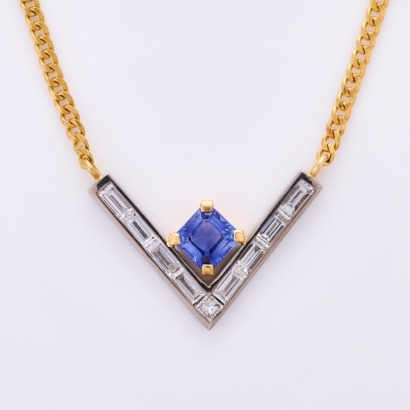18ct Yellow / White Gold, 1.04ct Sapphire / 1.48ct Diamond Necklace