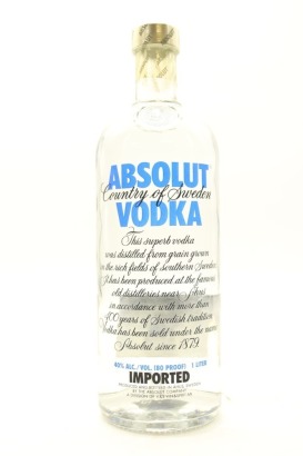 (1) Absolut Vodka, Sweden, 40% ABV, 1000ml