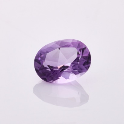 One 1.75ct, Loose Oval Mixed Cut Amethyst