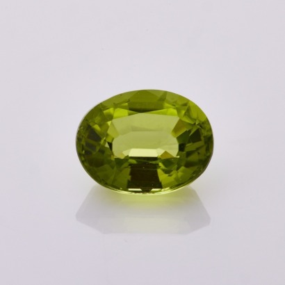 One 1.46ct, Loose Oval Mixed Cut Peridot
