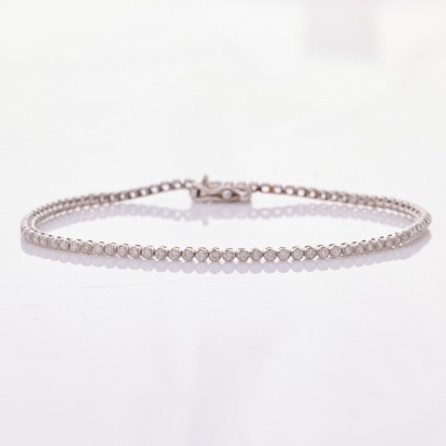 14ct White Gold, .89ct Daimond set Tennis Bracelet - Near new