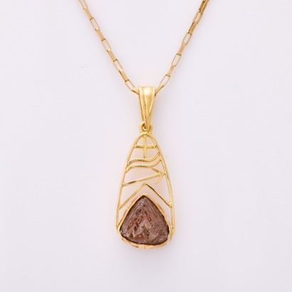 18ct Yellow Gold, 2.50ct Rough Diamond Pendant on 9ct Yellow Gold, 45cm Box Chain