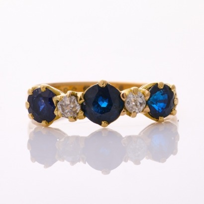 18ct Yellow Gold, Traditional Antique, Sapphire / .13ct Diamond Bridge Ring