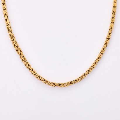 18ct Yelow Gold, 44cm Square Byzantine Link Chain, with 9ct Yellow Gold Extension / Safety Chain