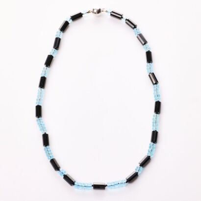 45cm, 48.00ct Aquamarine / Jet Bead Necklace with 18ct White Gold Clasp