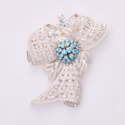 10ct White Gold, Modern, 1.64ct Fancy Green Blue Diamond (treated) / 1.64ct Diamond Brooch