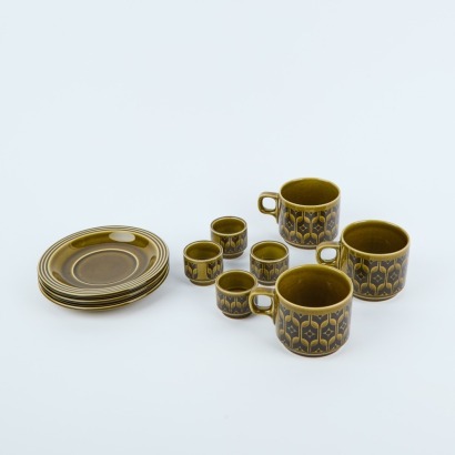 A Hornsea Heirloom Set