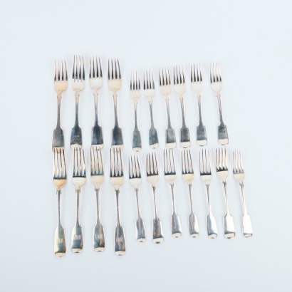 A 21 Piece Sterling Silver Harlequin Forks Set
