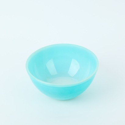 A Turquoise Pyrex Bowl