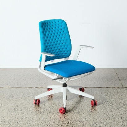 A Semotion Sedus Swivel Chair