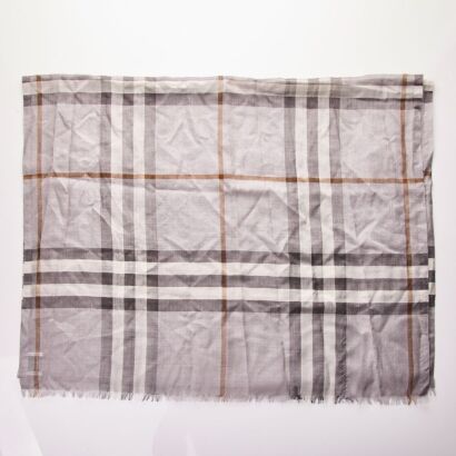 Burberry, Grey Nova Check Scarf, 70cm x 220cm
