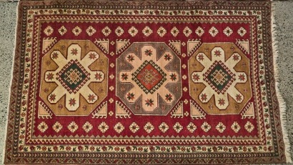 A Hand Knotted Turkish Rug