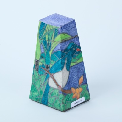A Linda Harris Lidded Box