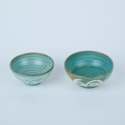 A Pair of Hanmer Pottery Dishes