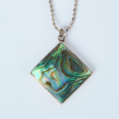 A Sterling Silver Paua Necklace