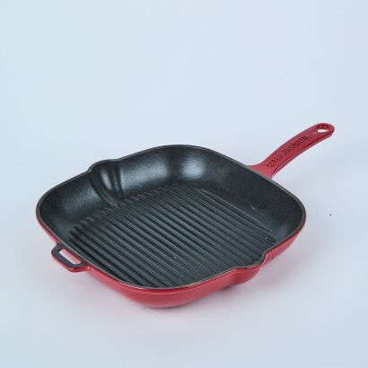 A Chasseur France Red Enamel Cast Iron Skillet