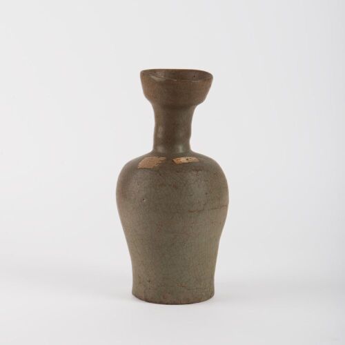 A Korean 9th Century Goryeo Dynasty Celadon Mallet Vase