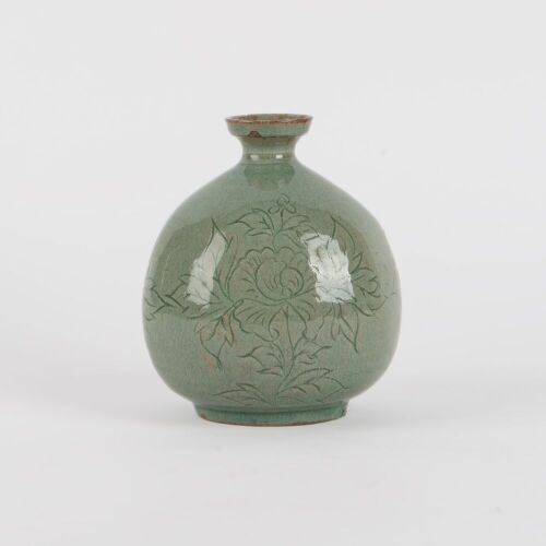 A Korean 19th Century Goryeo Dynasty Style Carved Celadon Mallet Vase